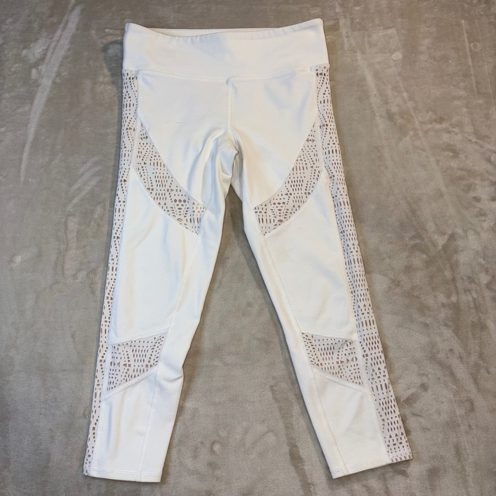 Alo Yoga White High-Waist Laser Cut Cropped Leggings Yoga Pants Womens Medium
